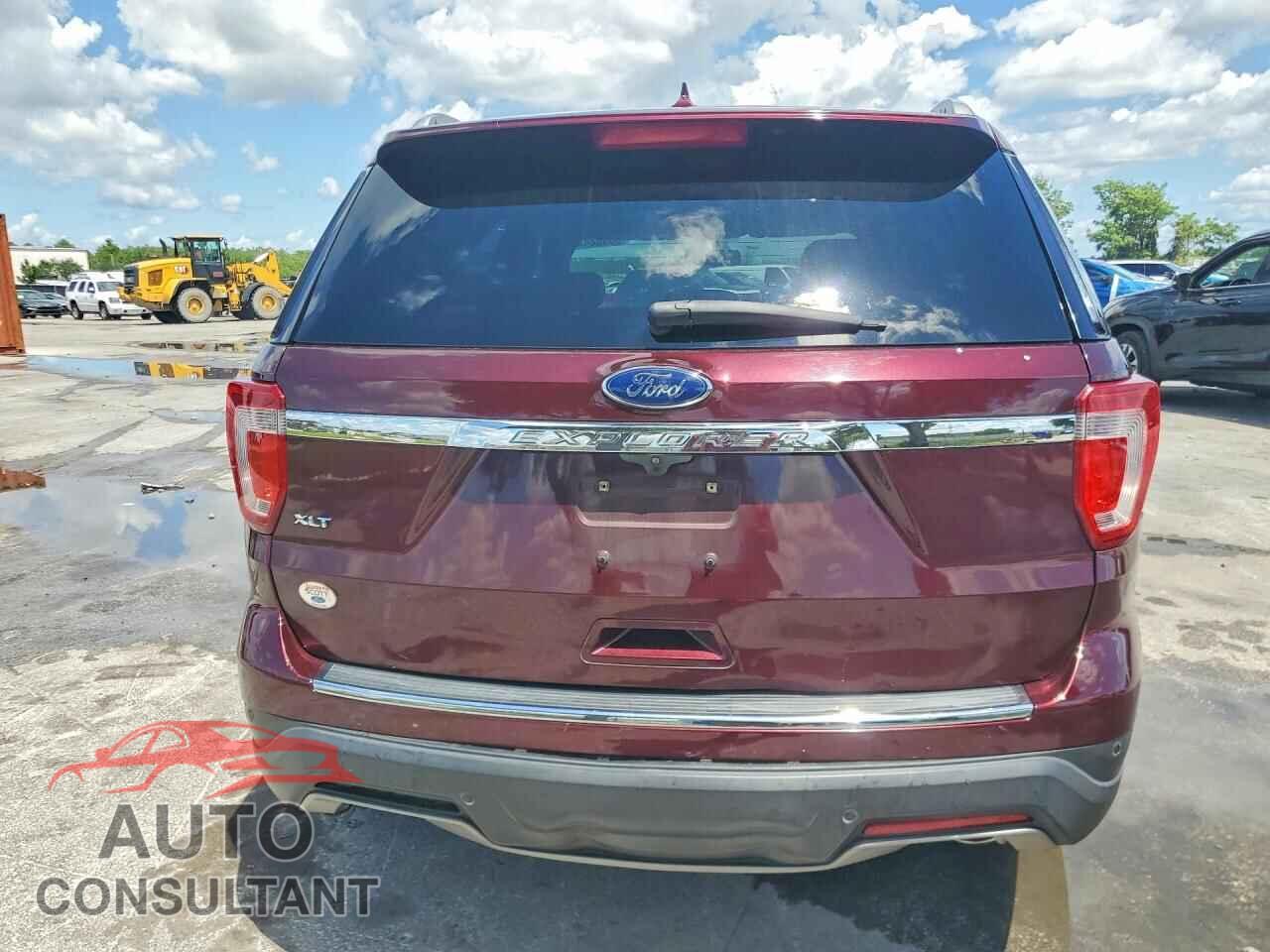 FORD EXPLORER 2018 - 1FM5K7D80JGB52194