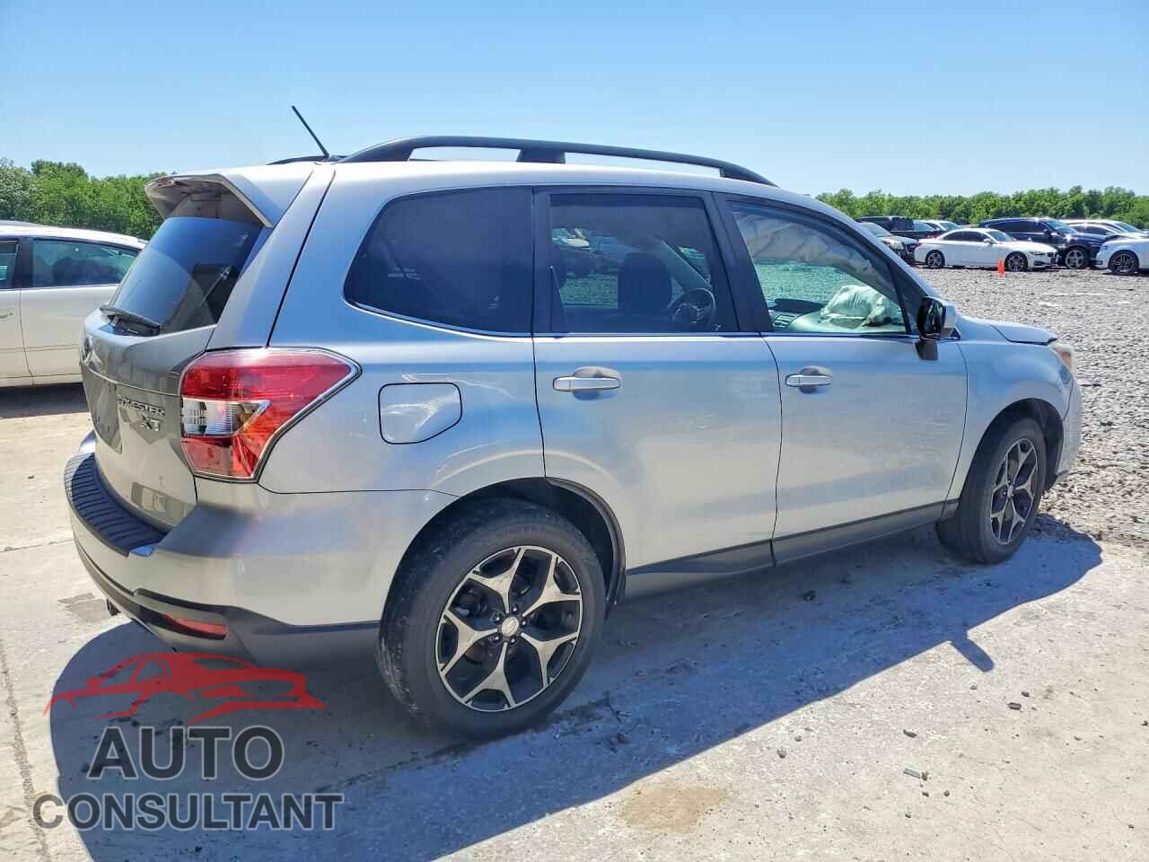 SUBARU FORESTER 2015 - JF2SJGDC2FH497938