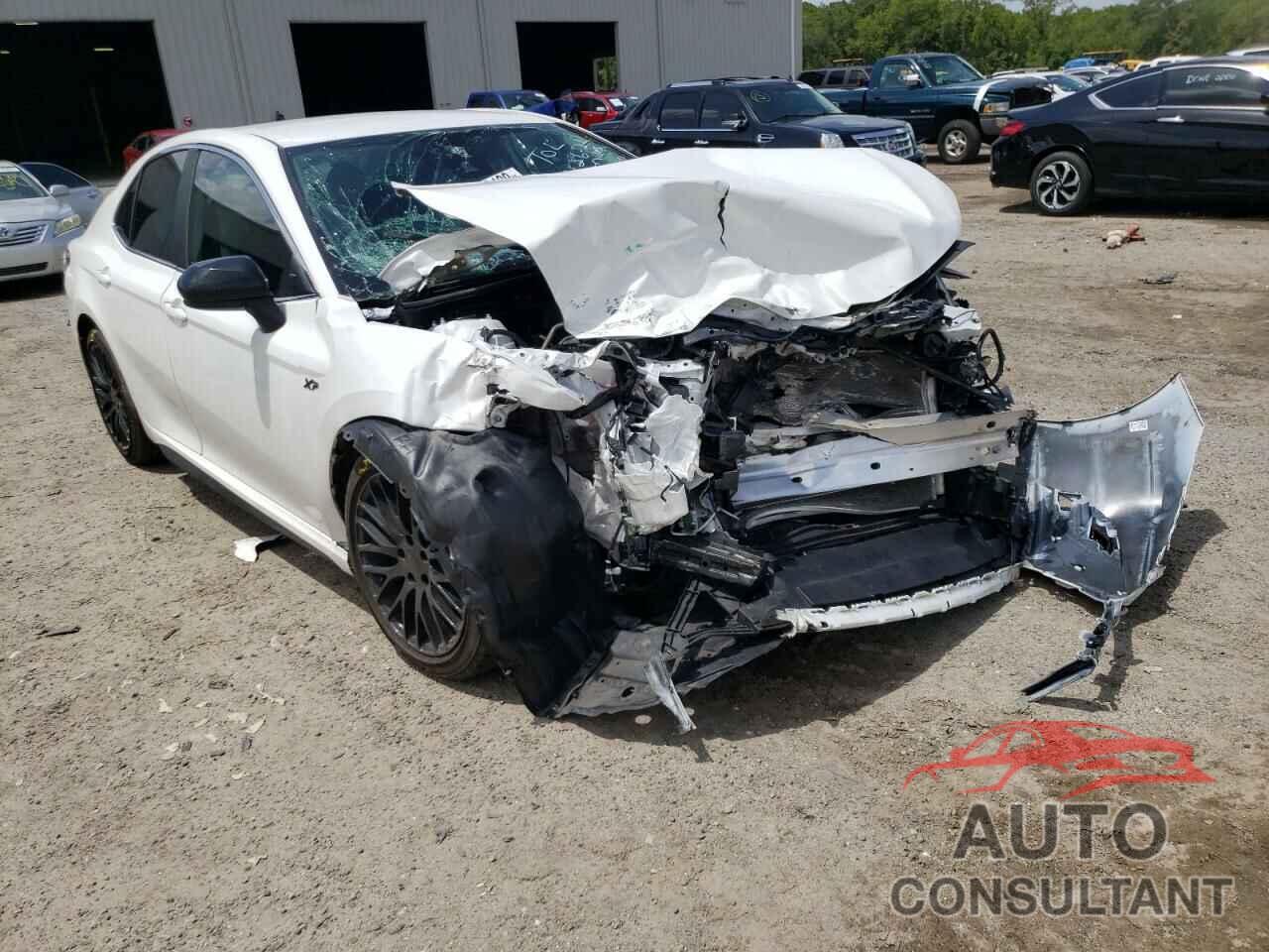 TOYOTA CAMRY 2021 - 4T1G11AK3MU570733