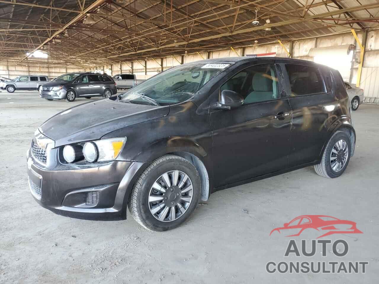 CHEVROLET SONIC 2013 - 1G1JA6SH2D4204524