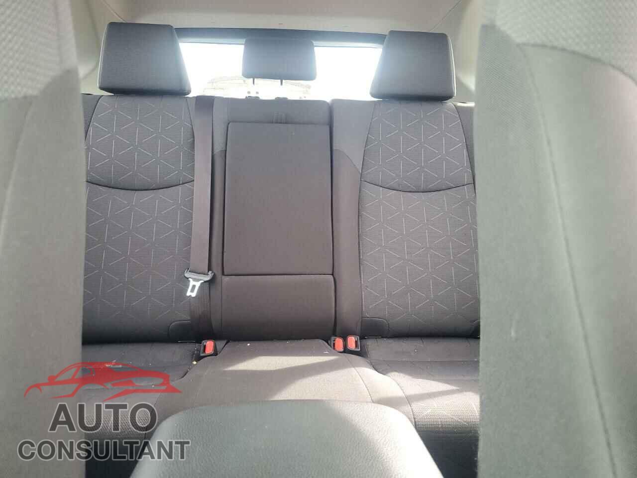 TOYOTA RAV4 2019 - JTMP1RFV3KD034965