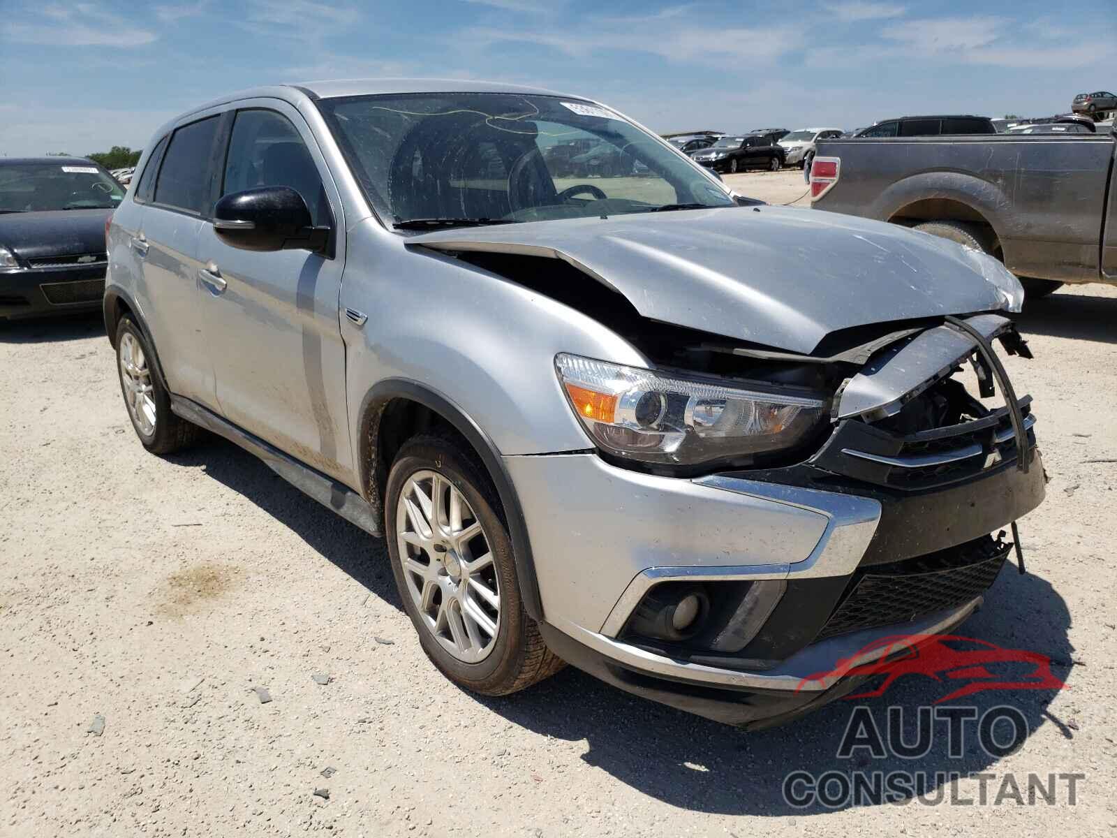 MITSUBISHI OUTLANDER 2018 - JA4AP3AU4JU011512