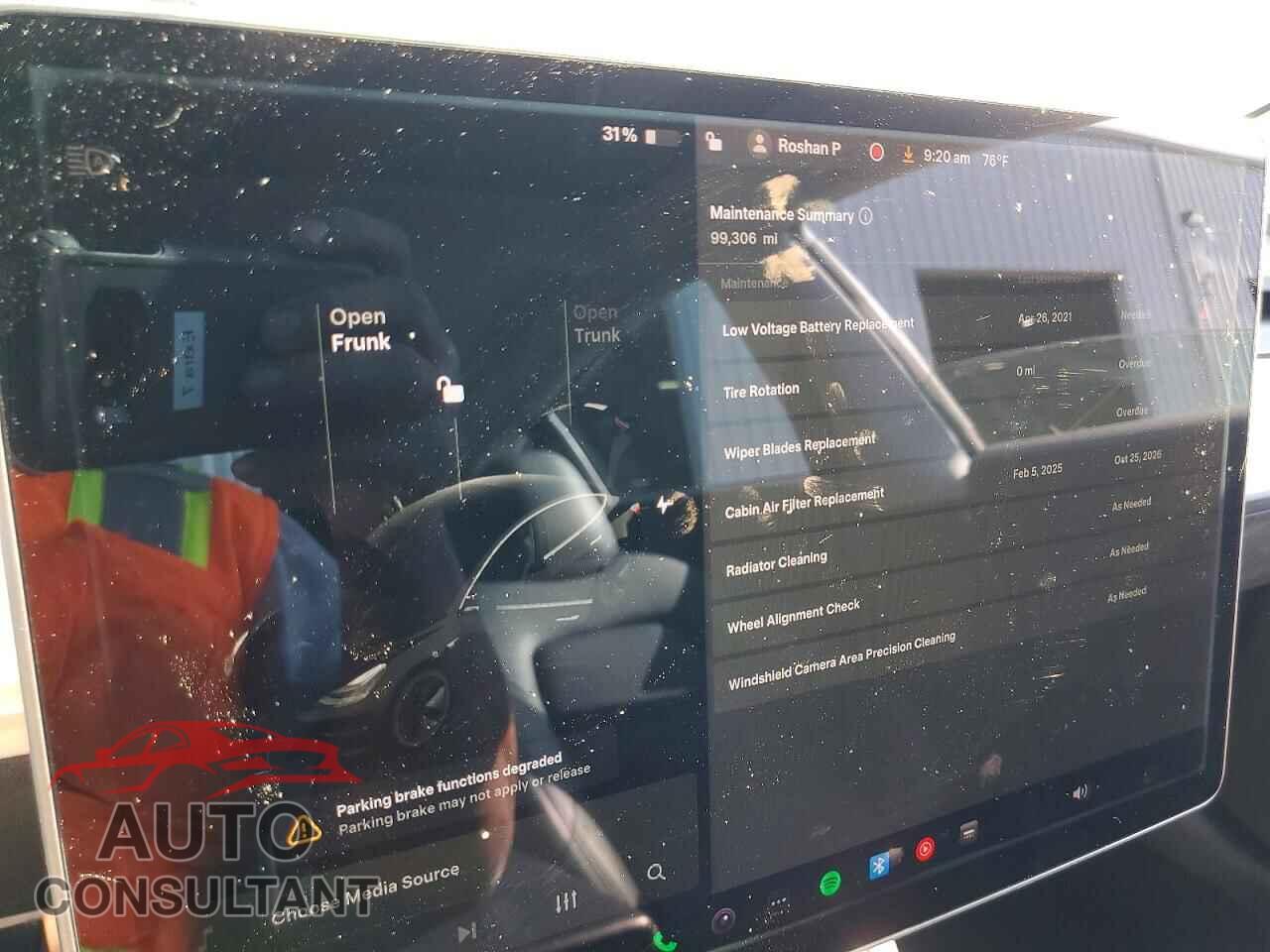 TESLA MODEL 3 2019 - 5YJ3E1EB4KF208563