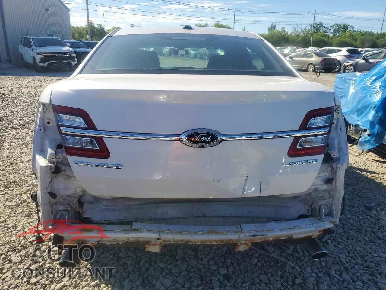 FORD TAURUS 2013 - 1FAHP2F88DG233036