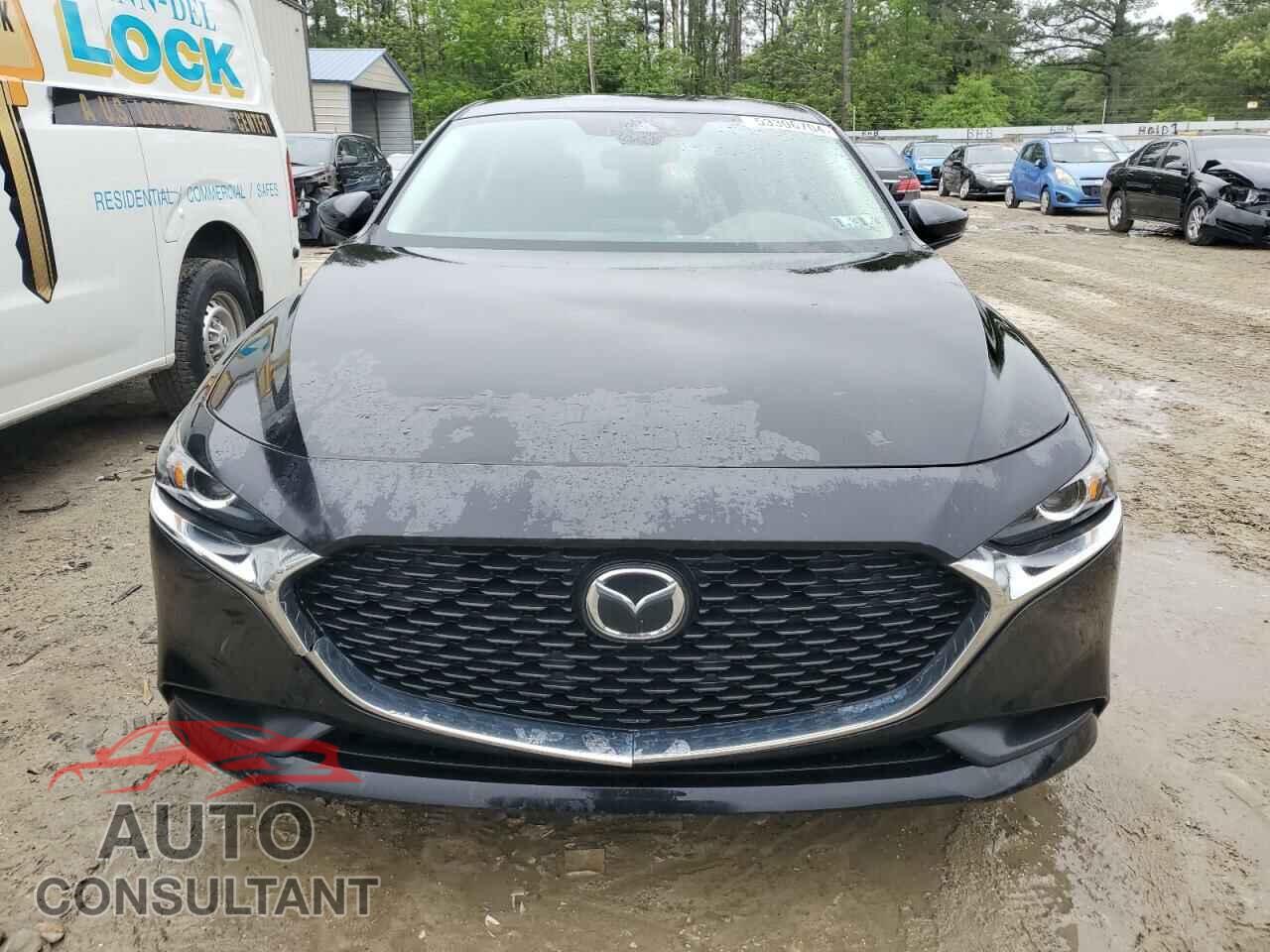 MAZDA 3 2021 - 3MZBPBBM9MM207065