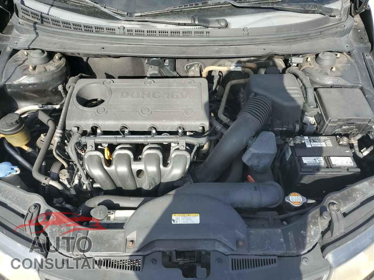 KIA FORTE 2010 - KNAFT4A20A5108984
