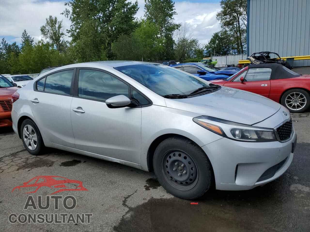KIA FORTE 2017 - 3KPFL4A73HE065867