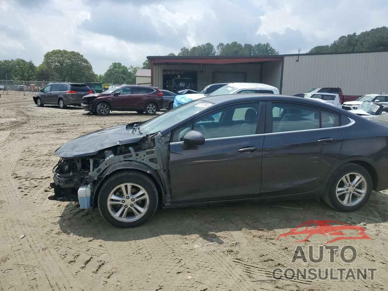 CHEVROLET CRUZE 2017 - 1G1BE5SM2H7203135