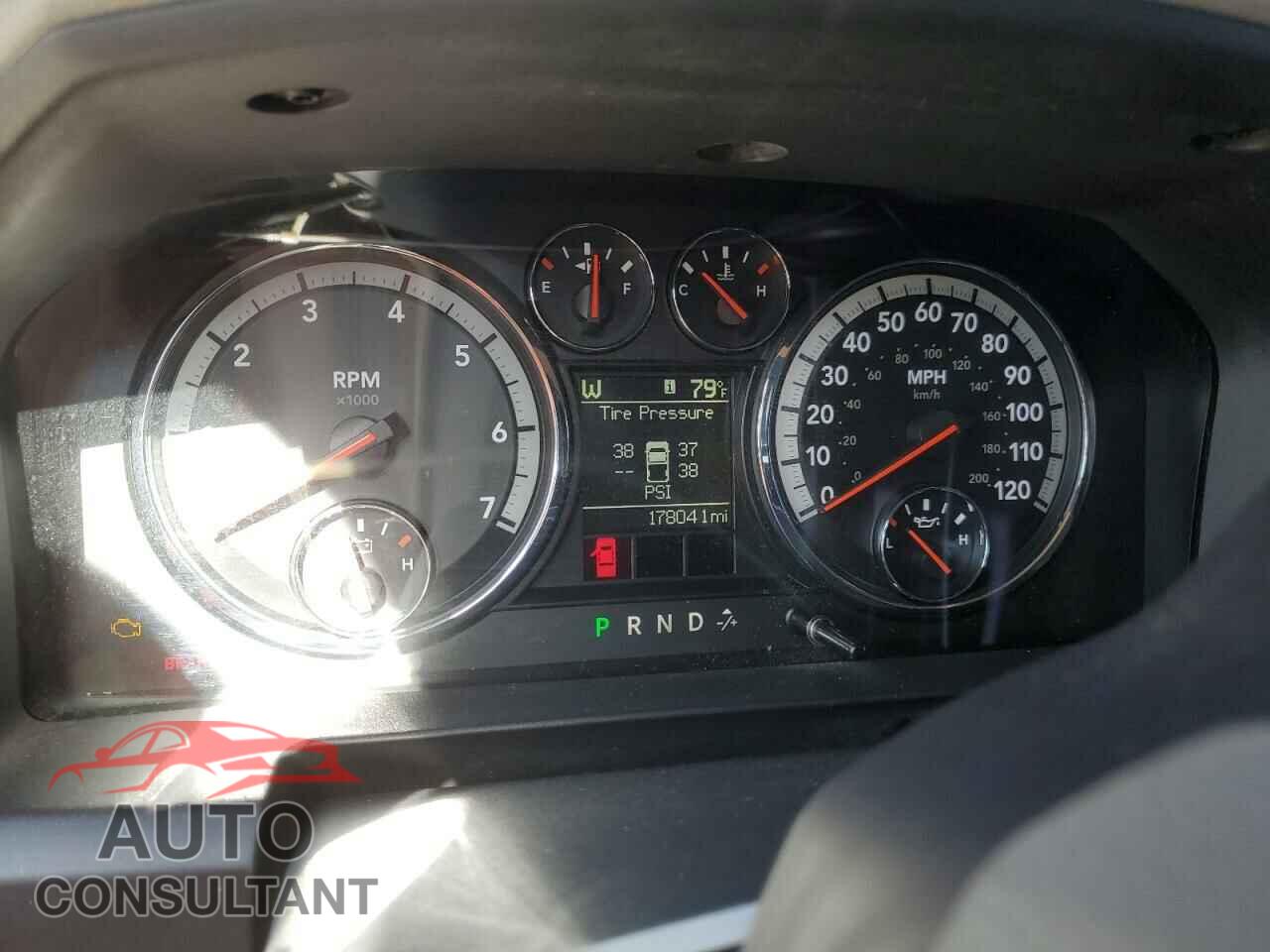 DODGE RAM 1500 2012 - 1C6RD7GT6CS110944