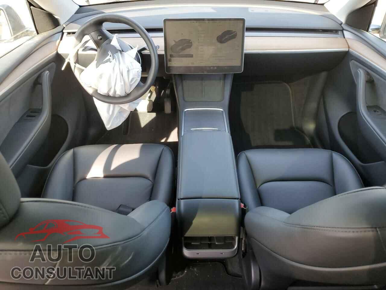TESLA MODEL Y 2023 - 7SAYGDEE5PA200975