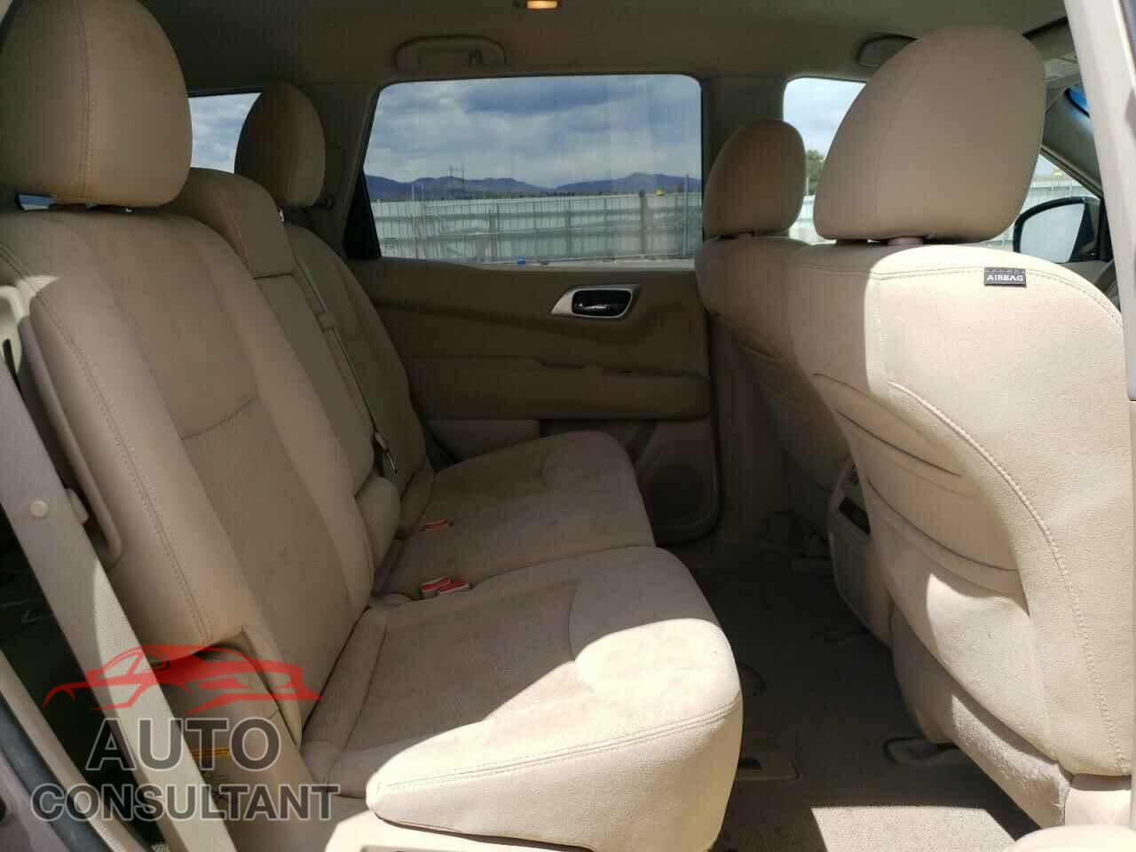 NISSAN PATHFINDER 2013 - 5N1AR2MM0DC607776
