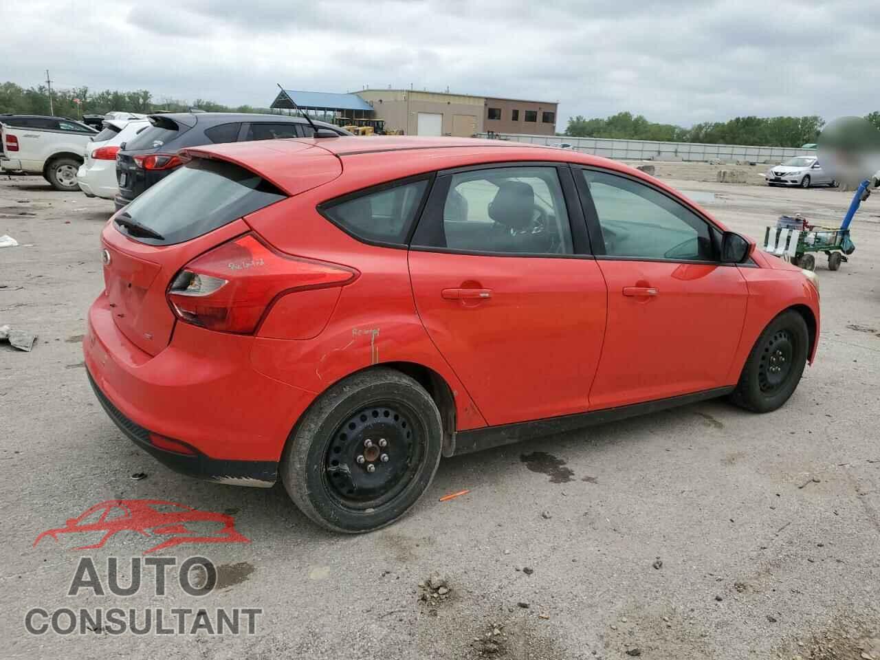 FORD FOCUS 2012 - 1FAHP3K2XCL141603