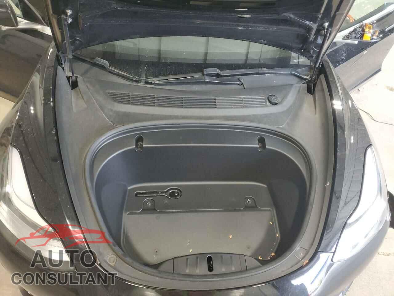 TESLA MODEL 3 2020 - 5YJ3E1EA3LF606274
