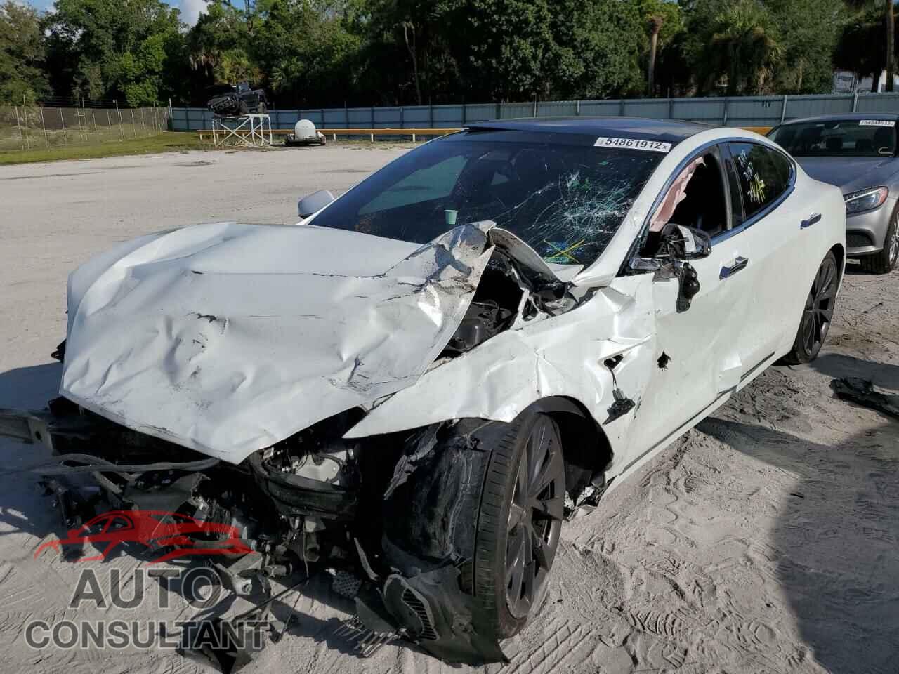 TESLA MODEL S 2018 - 5YJSA1E21JF242479