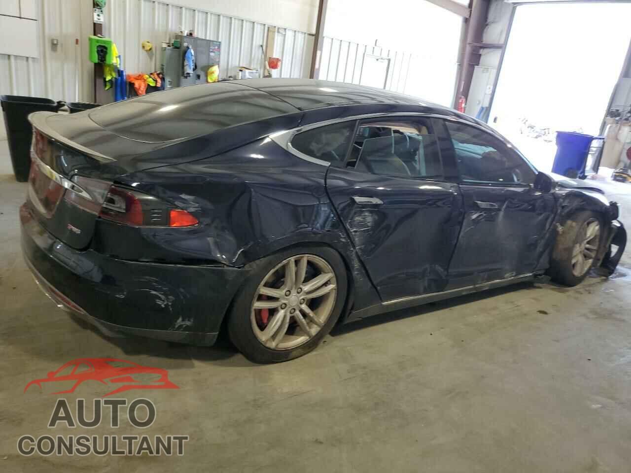 TESLA MODEL S 2014 - 5YJSA1H14EFP48946