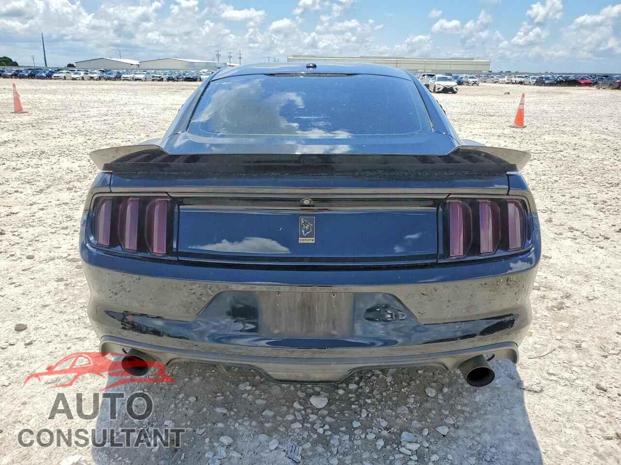 FORD MUSTANG 2015 - 1FA6P8CF3F5423242