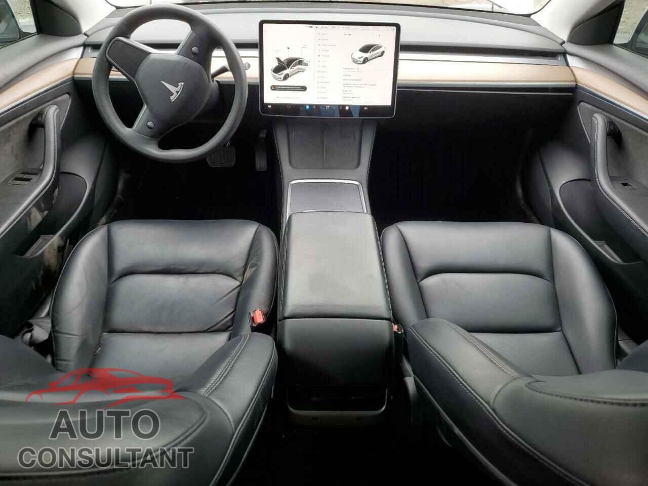 TESLA MODEL 3 2021 - 5YJ3E1EA4MF985545