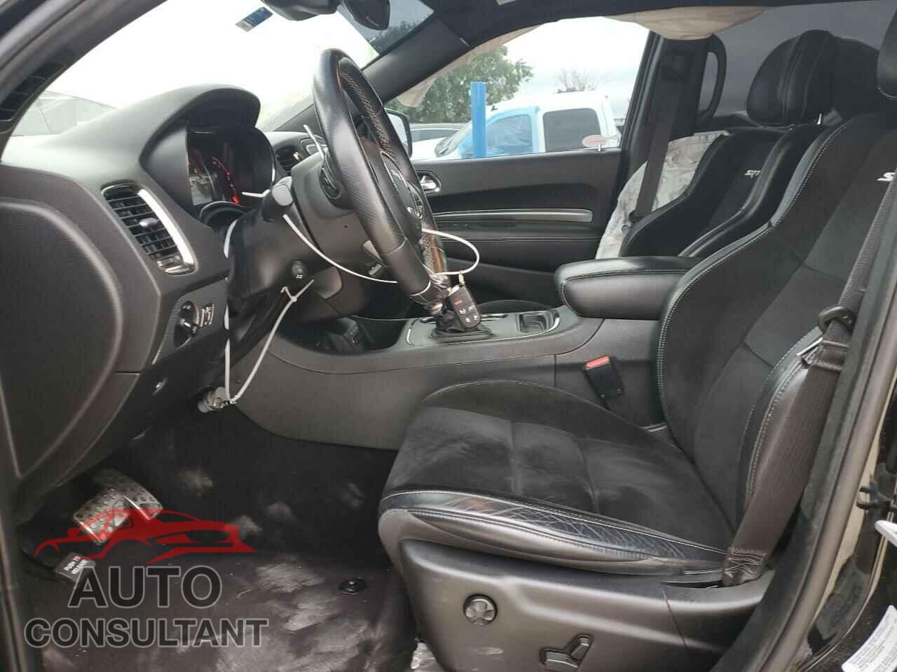DODGE DURANGO 2018 - 1C4SDJGJ3JC170015