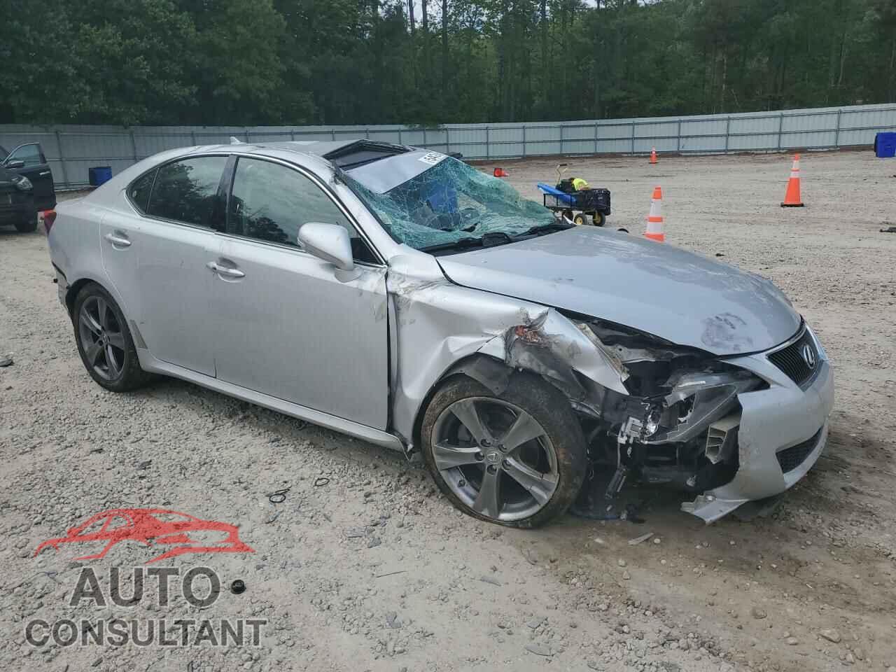 LEXUS IS 2012 - JTHBF5C21C5167037