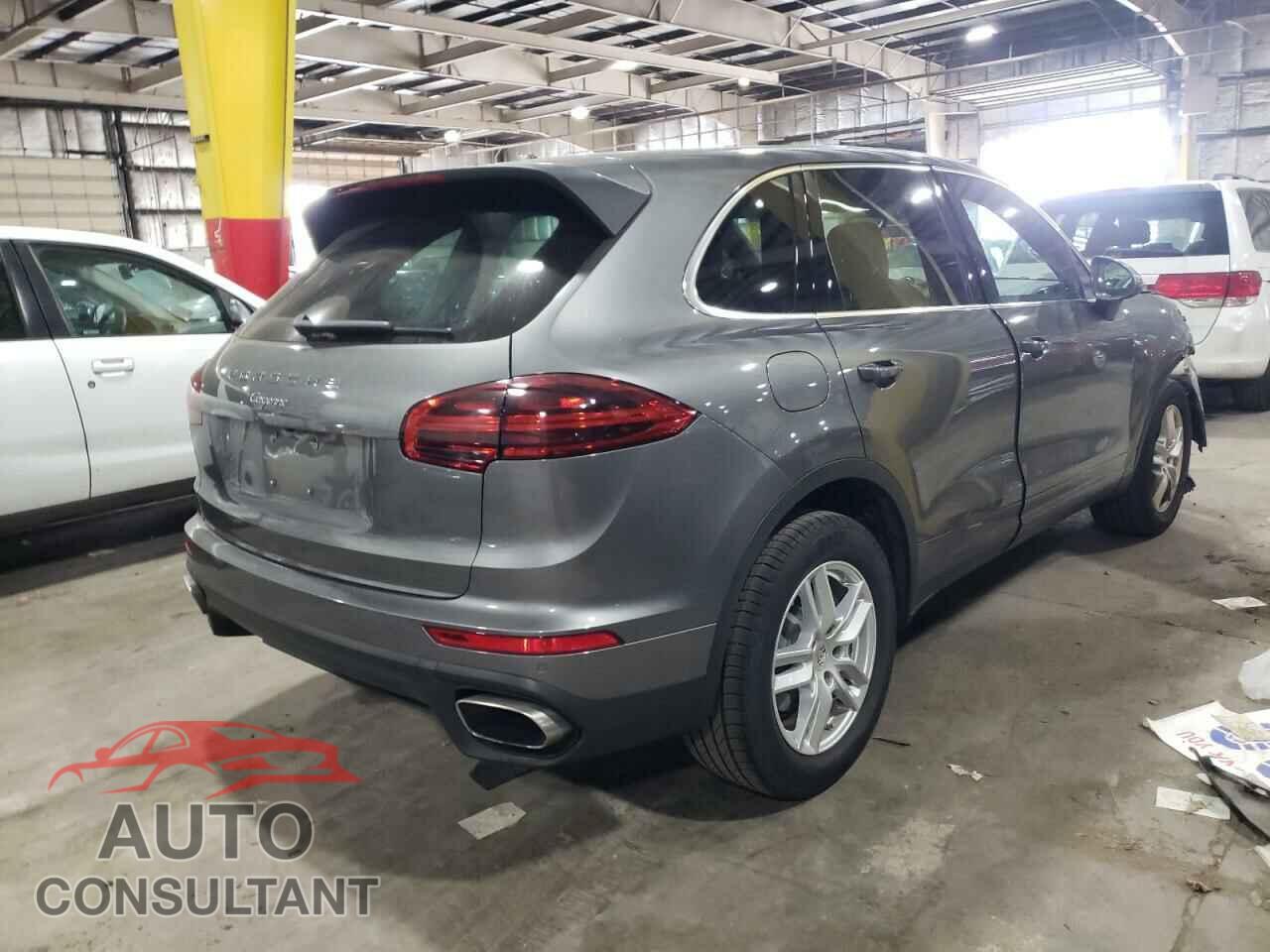 PORSCHE CAYENNE 2018 - WP1AA2A20JKA03952