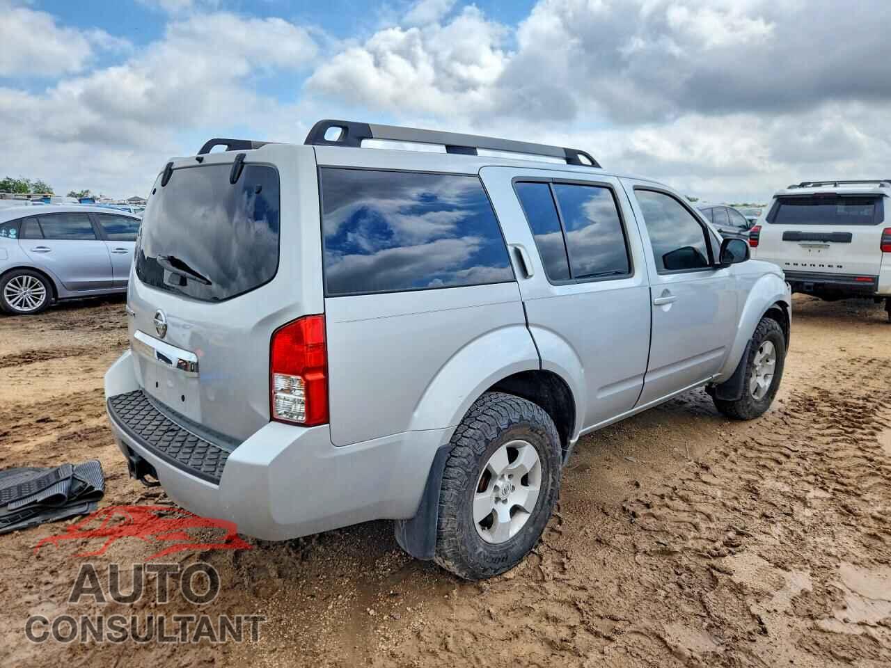 NISSAN PATHFINDER 2011 - 5N1AR1NN5BC614950