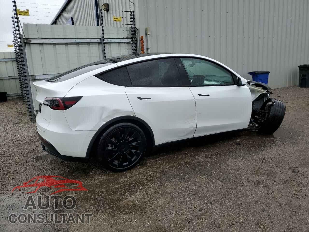 TESLA MODEL Y 2023 - 7SAYGAEE1PF831174