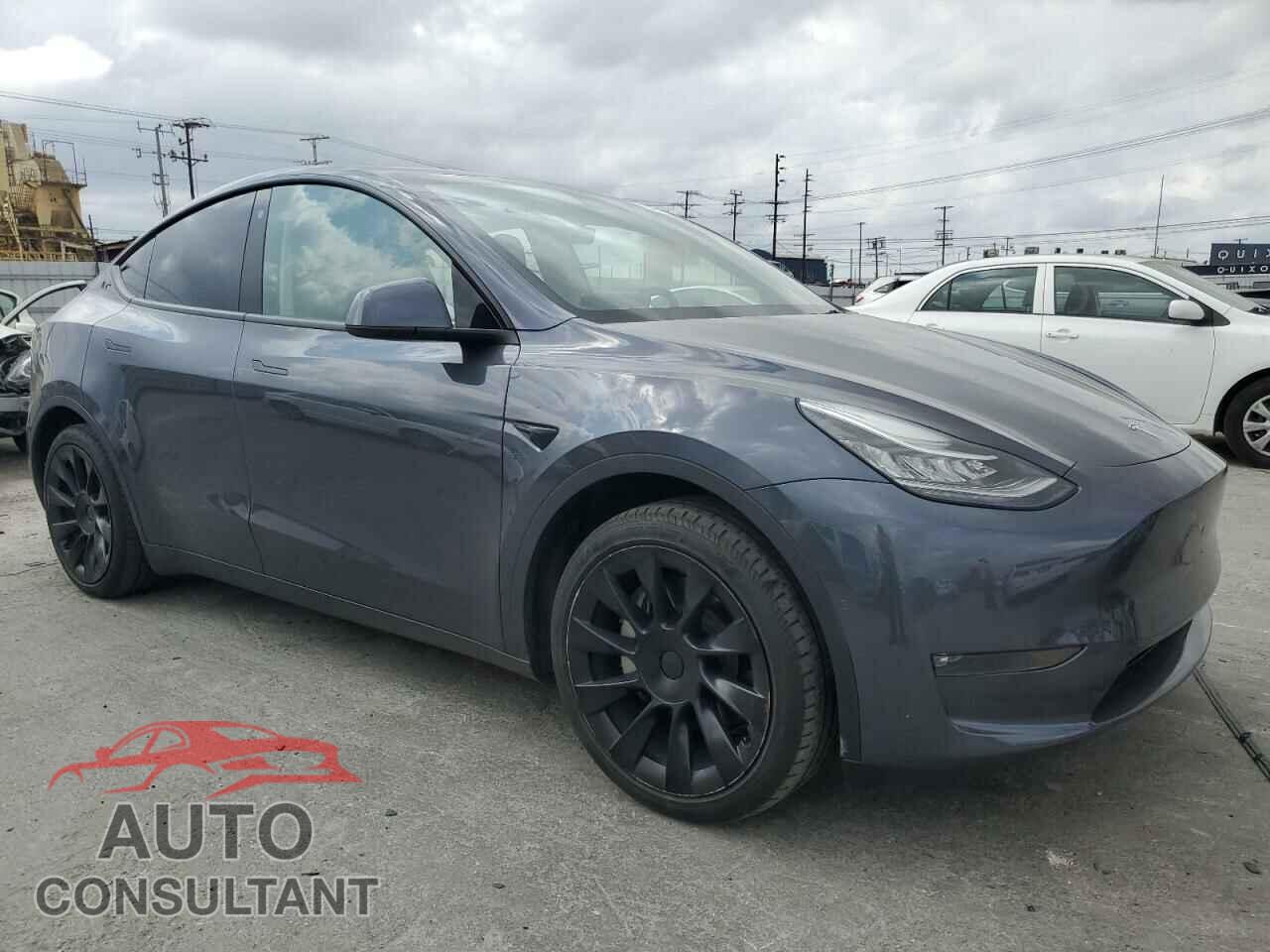 TESLA MODEL Y 2022 - 7SAYGAEE2NF516946
