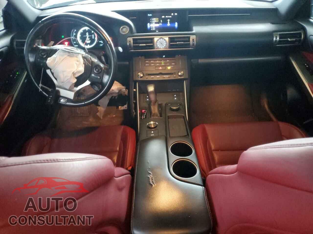 LEXUS IS 2016 - JTHBA1D20G5017660