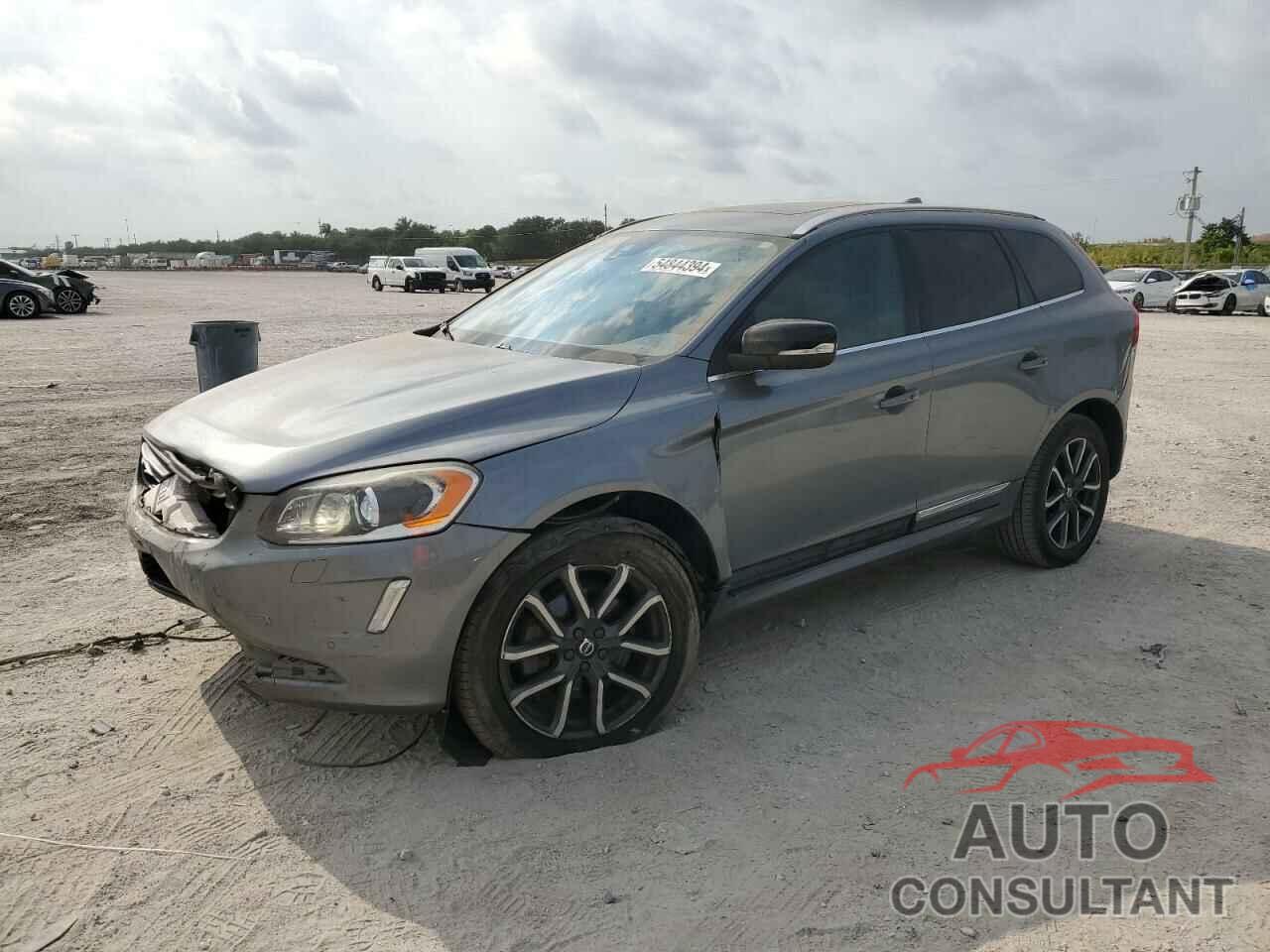 VOLVO XC60 2017 - YV449MRR3H2191832