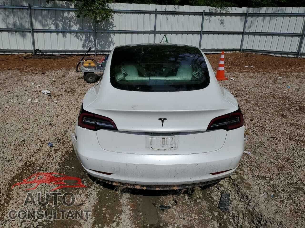 TESLA MODEL 3 2018 - 5YJ3E1EA3JF169566