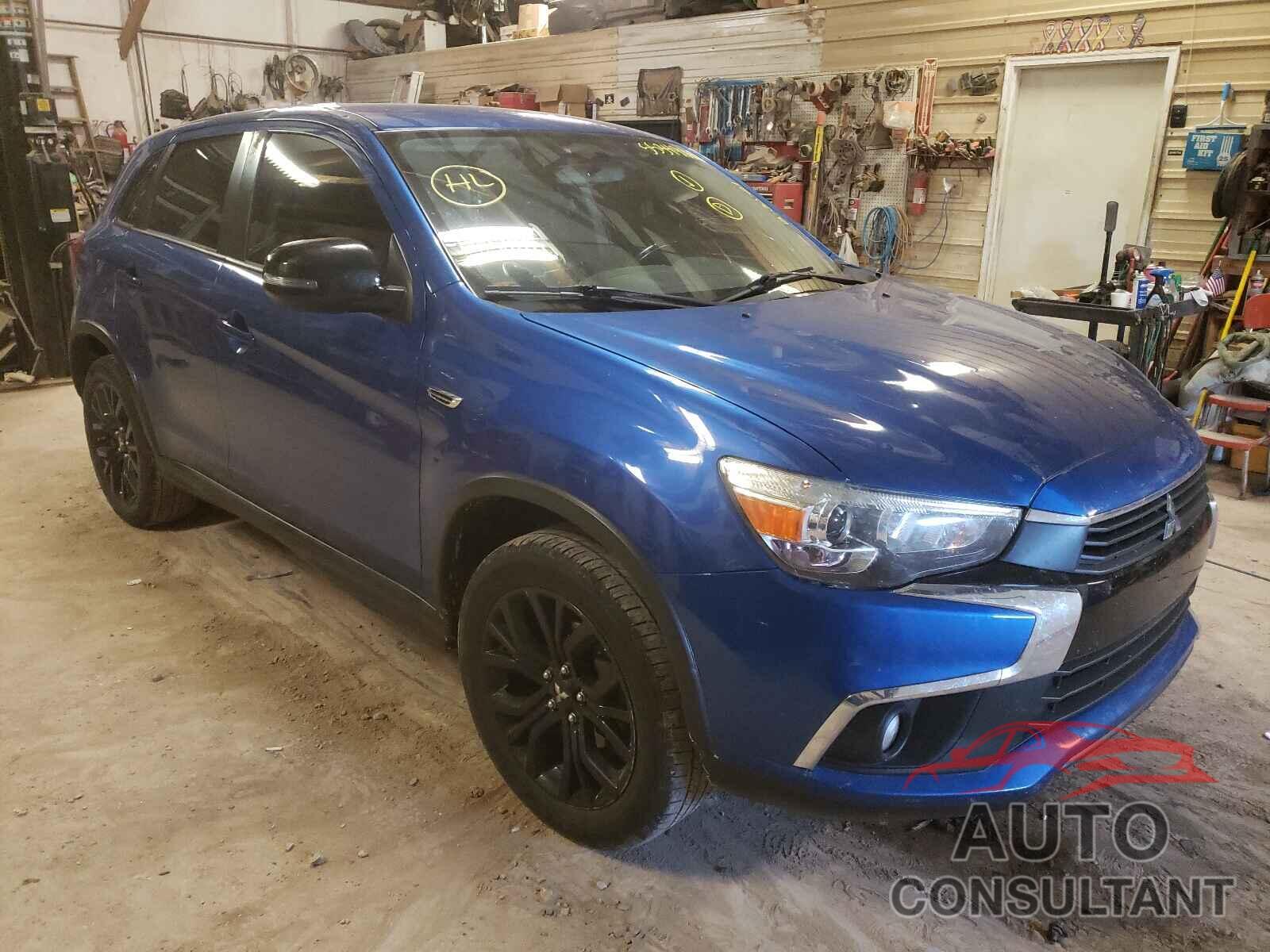 MITSUBISHI OUTLANDER 2017 - JA4AR3AU3HZ035159