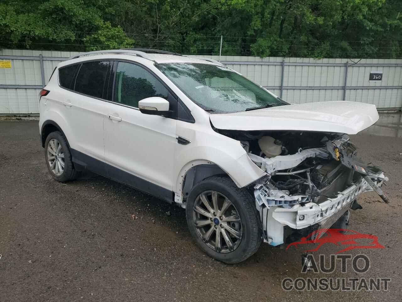 FORD ESCAPE 2017 - 1FMCU0J96HUC34755