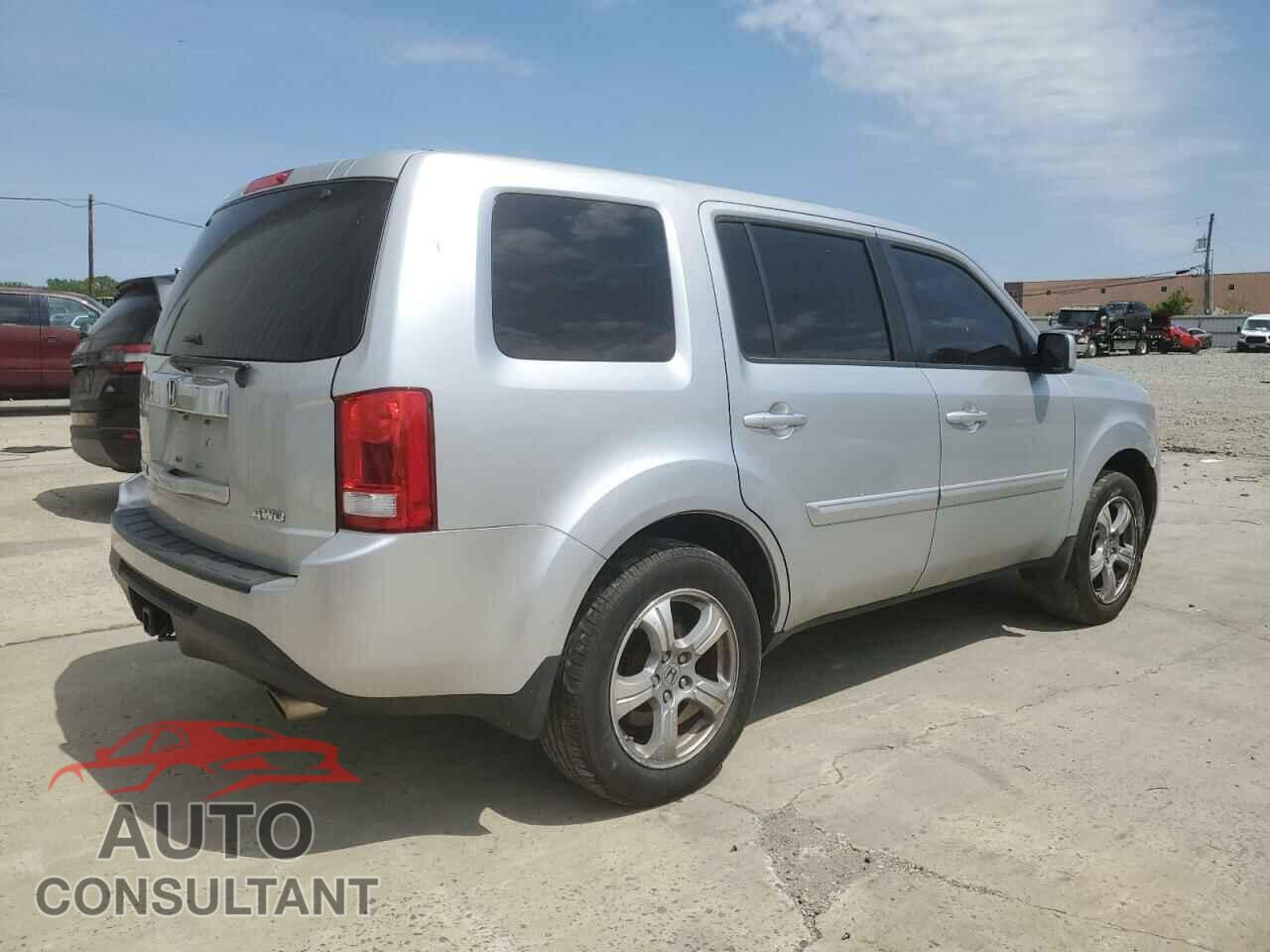 HONDA PILOT 2012 - 5FNYF4H55CB032411