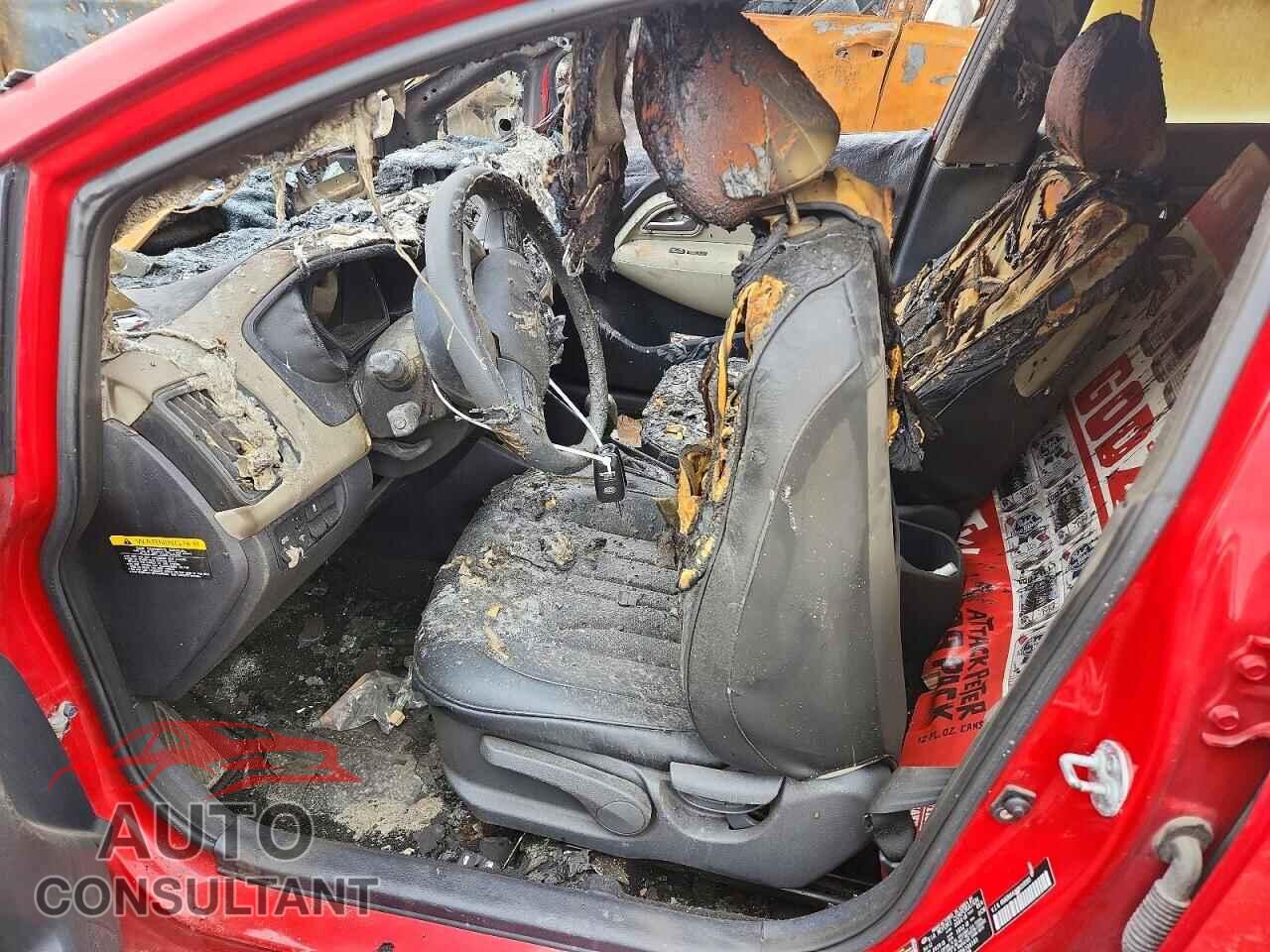 KIA RIO 2013 - KNADM4A39D6108185
