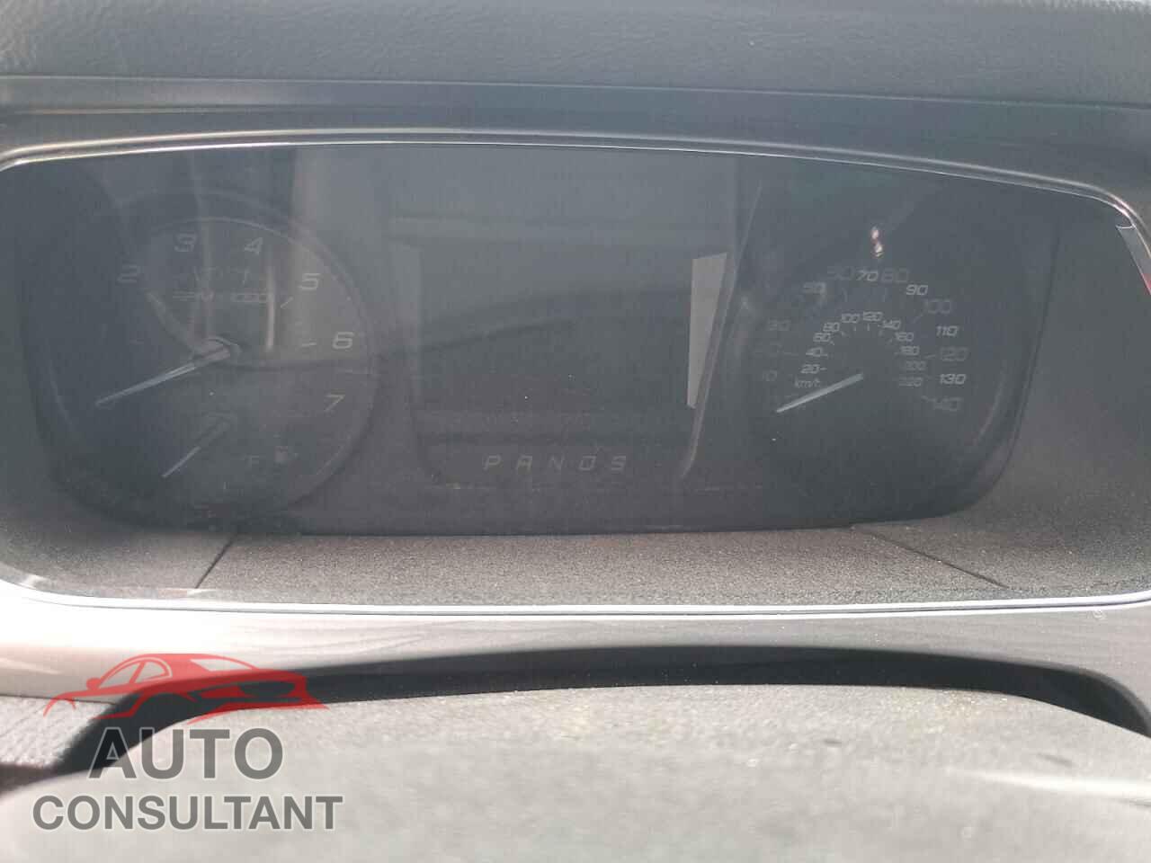 FORD TAURUS 2015 - 1FAHP2E89FG147934