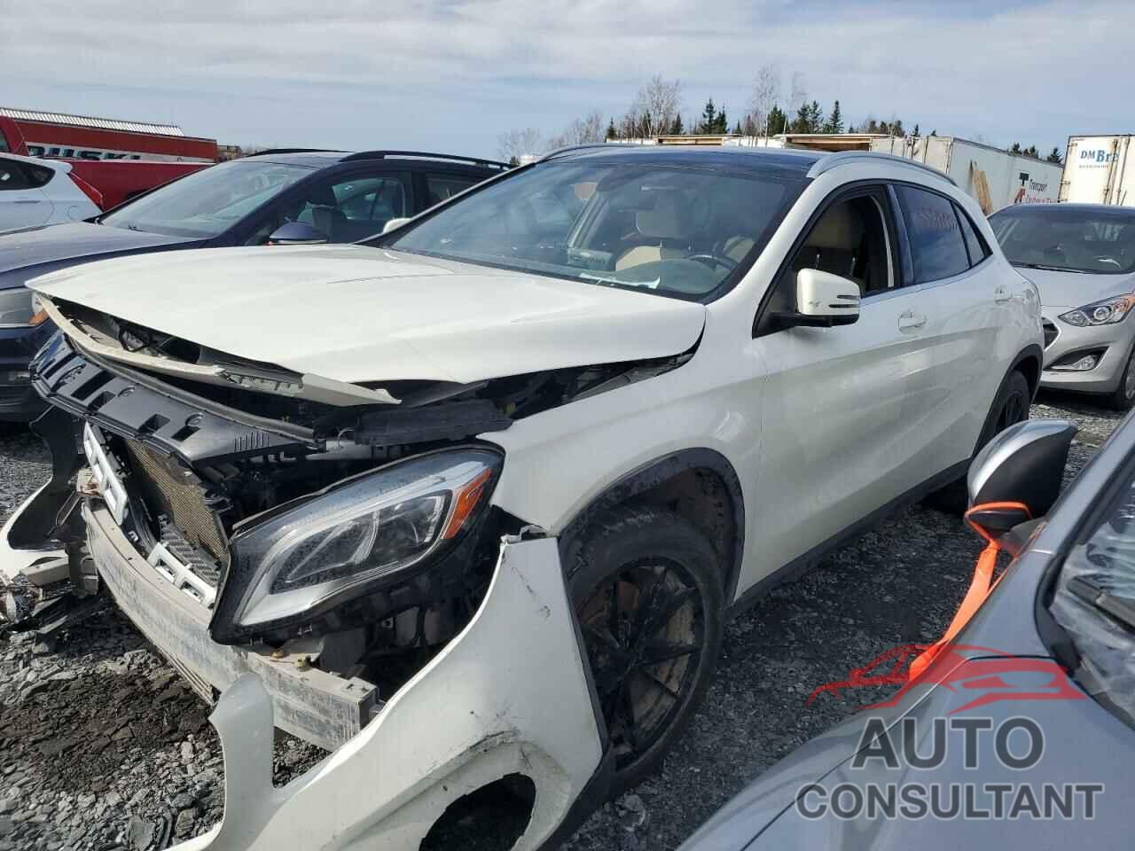 MERCEDES-BENZ GLA-CLASS 2018 - WDCTG4GB0JJ421729