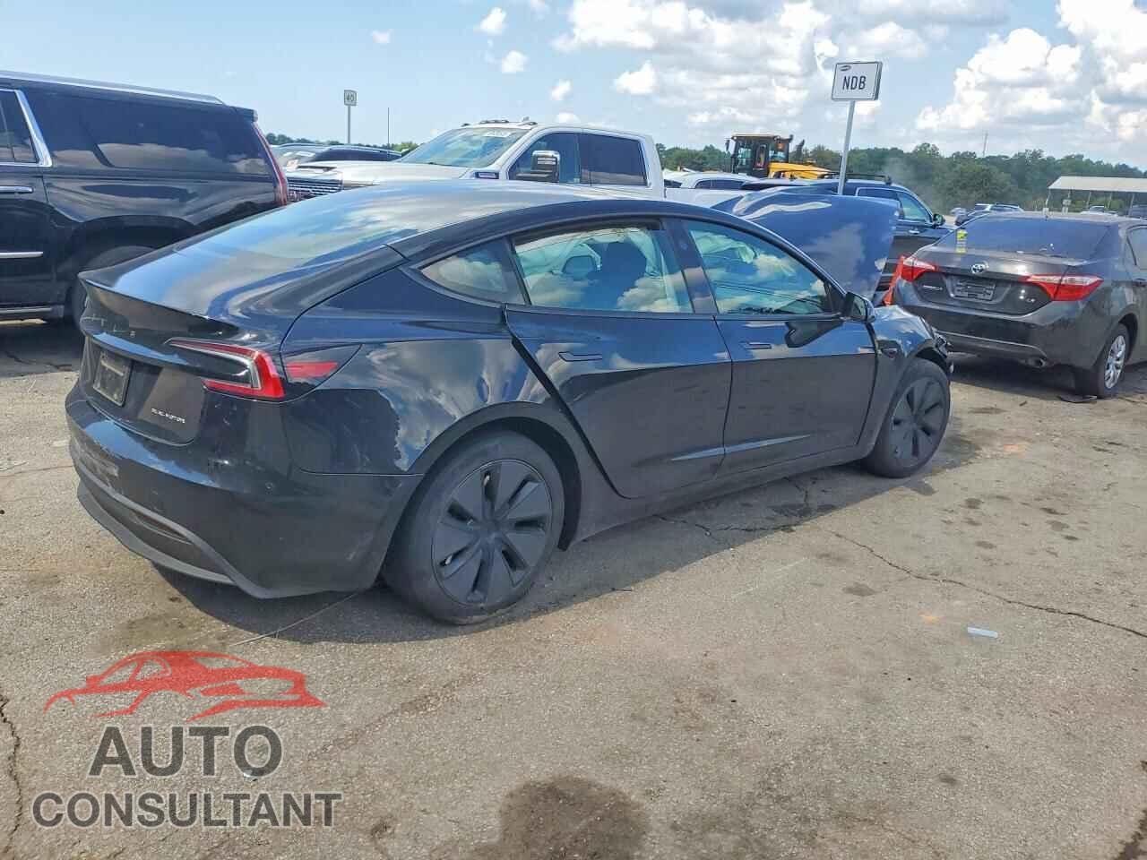 TESLA MODEL 3 2024 - 5YJ3E1EB5RF735425