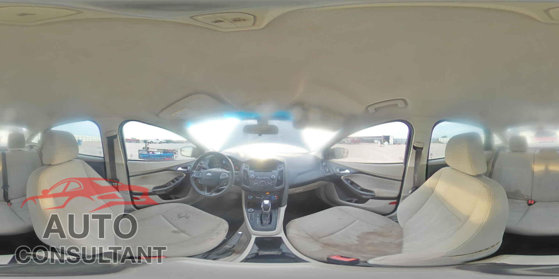 FORD FOCUS 2015 - 1FADP3F2XFL319216