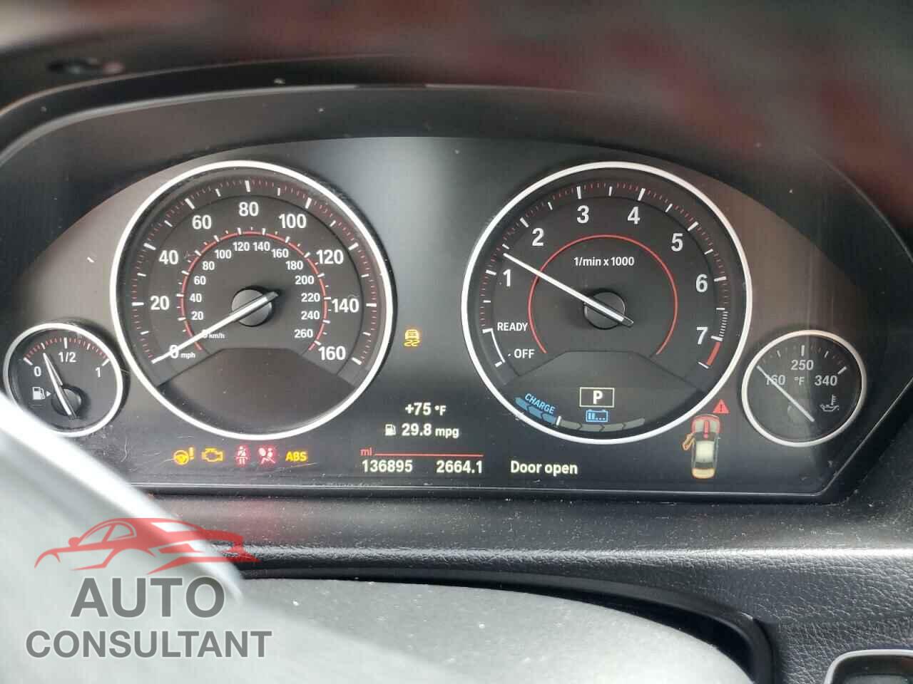 BMW 3 SERIES 2017 - WBA8E1C31HA159077