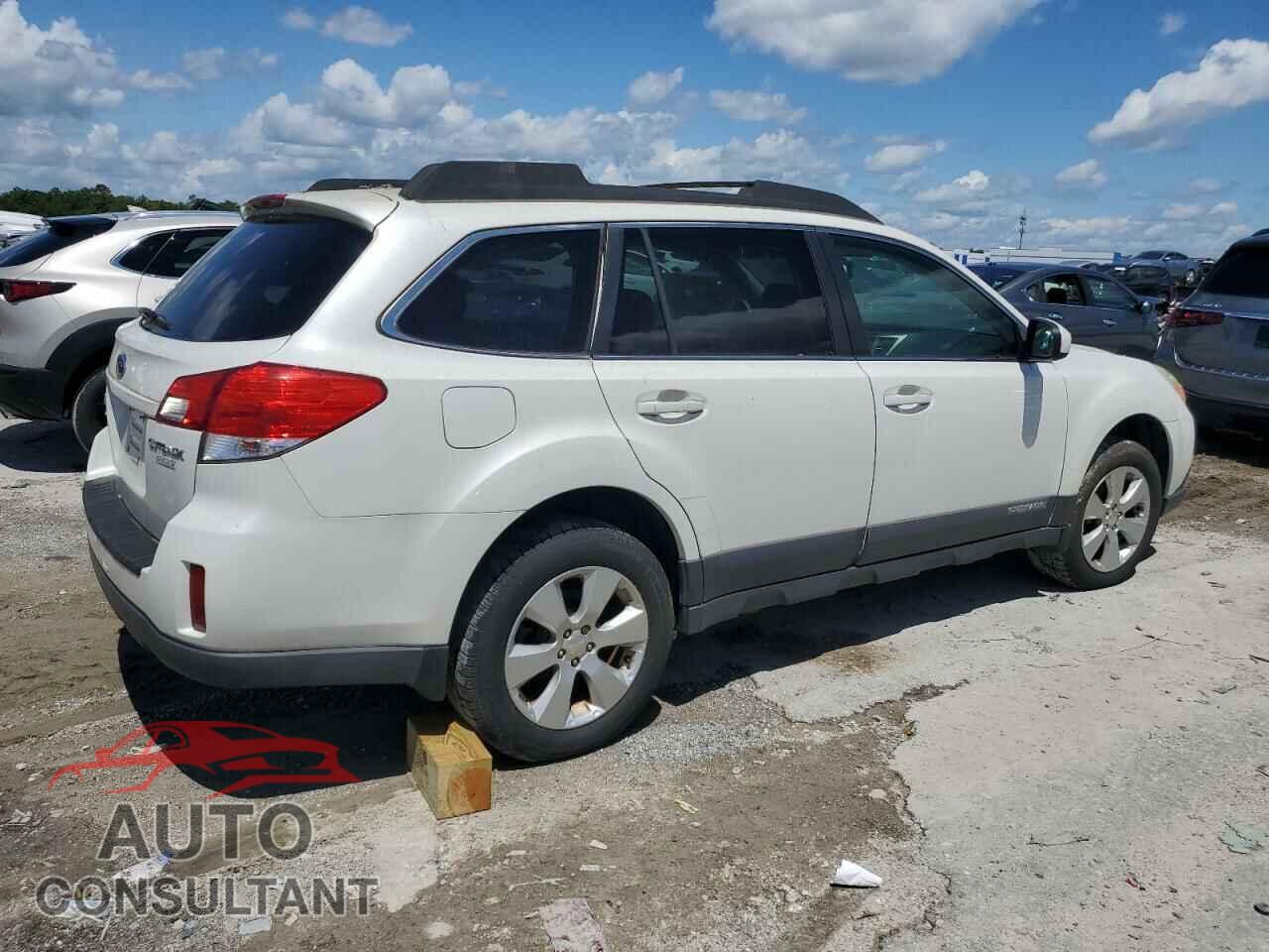SUBARU OUTBACK 2011 - 4S4BRBLC4B3342578