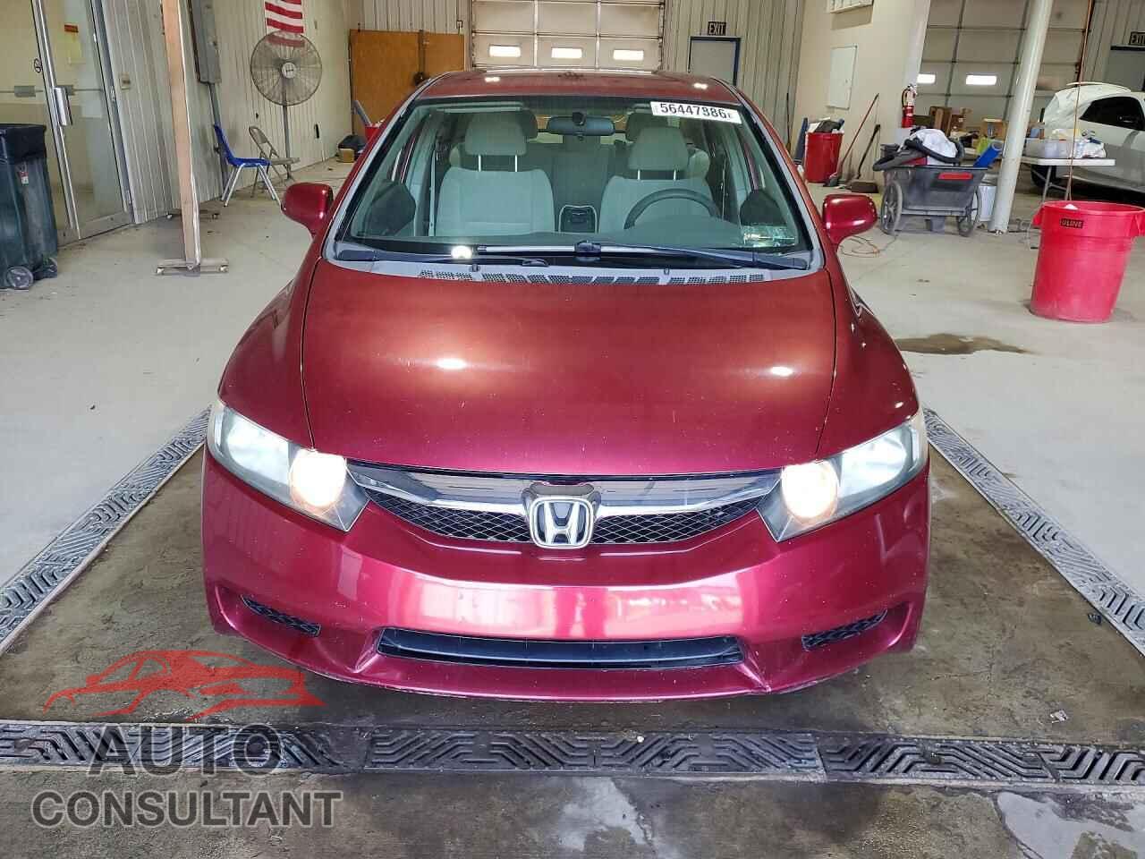 HONDA CIVIC 2011 - 19XFA1F58BE024234