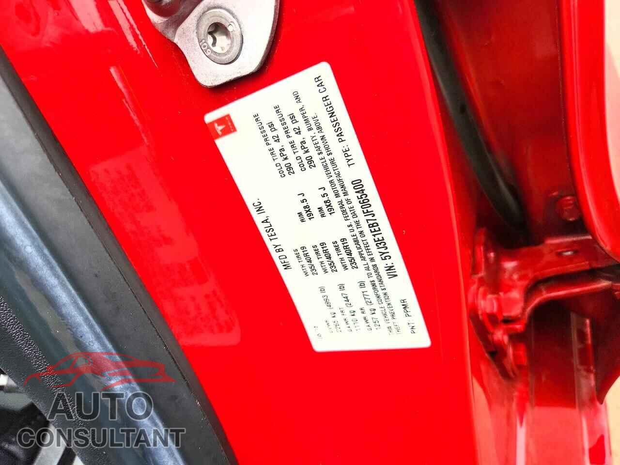 TESLA MODEL 3 2018 - 5YJ3E1EB7JF065400