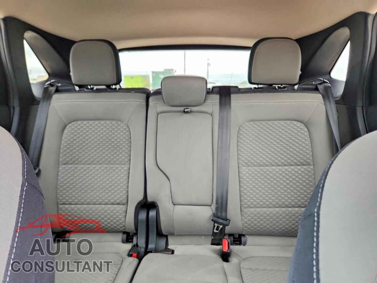 FORD ESCAPE 2020 - 1FMCU0G60LUA51292