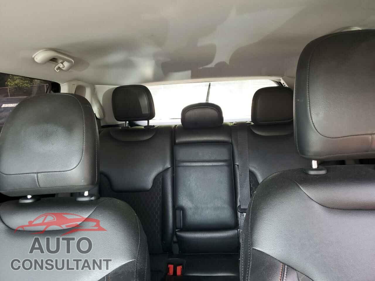 JEEP COMPASS 2018 - 3C4NJCBB6JT194525