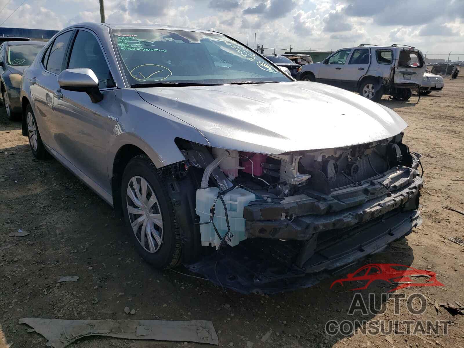 TOYOTA CAMRY 2020 - 4T1C31AK5LU533125