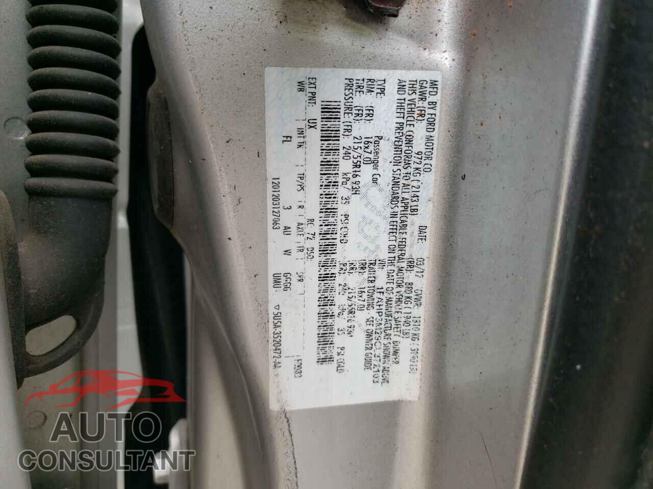 FORD FOCUS 2012 - 1FAHP3M29CL372103