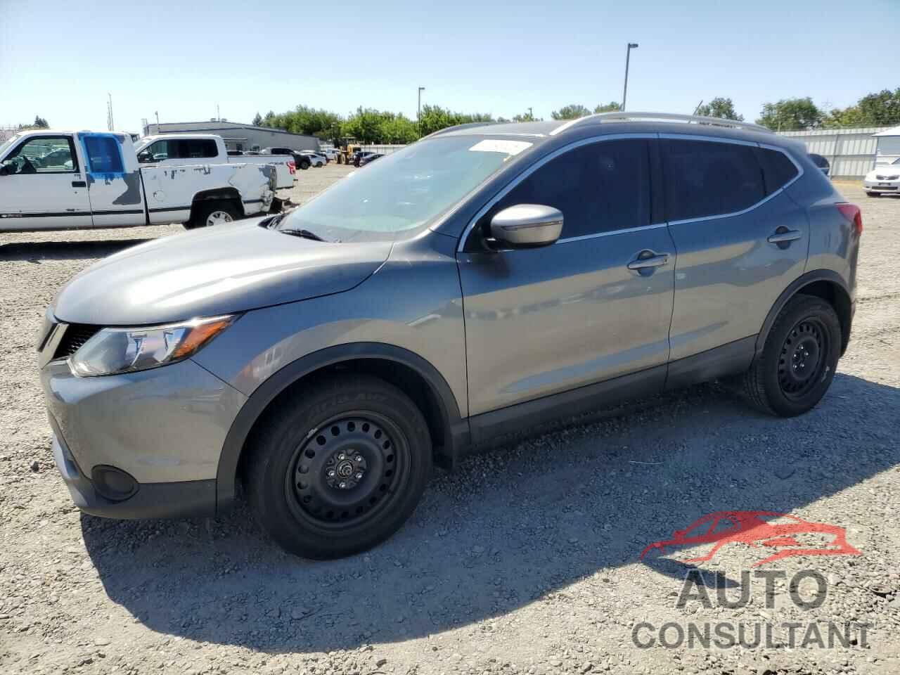 NISSAN ROGUE 2019 - JN1BJ1CP6KW529184