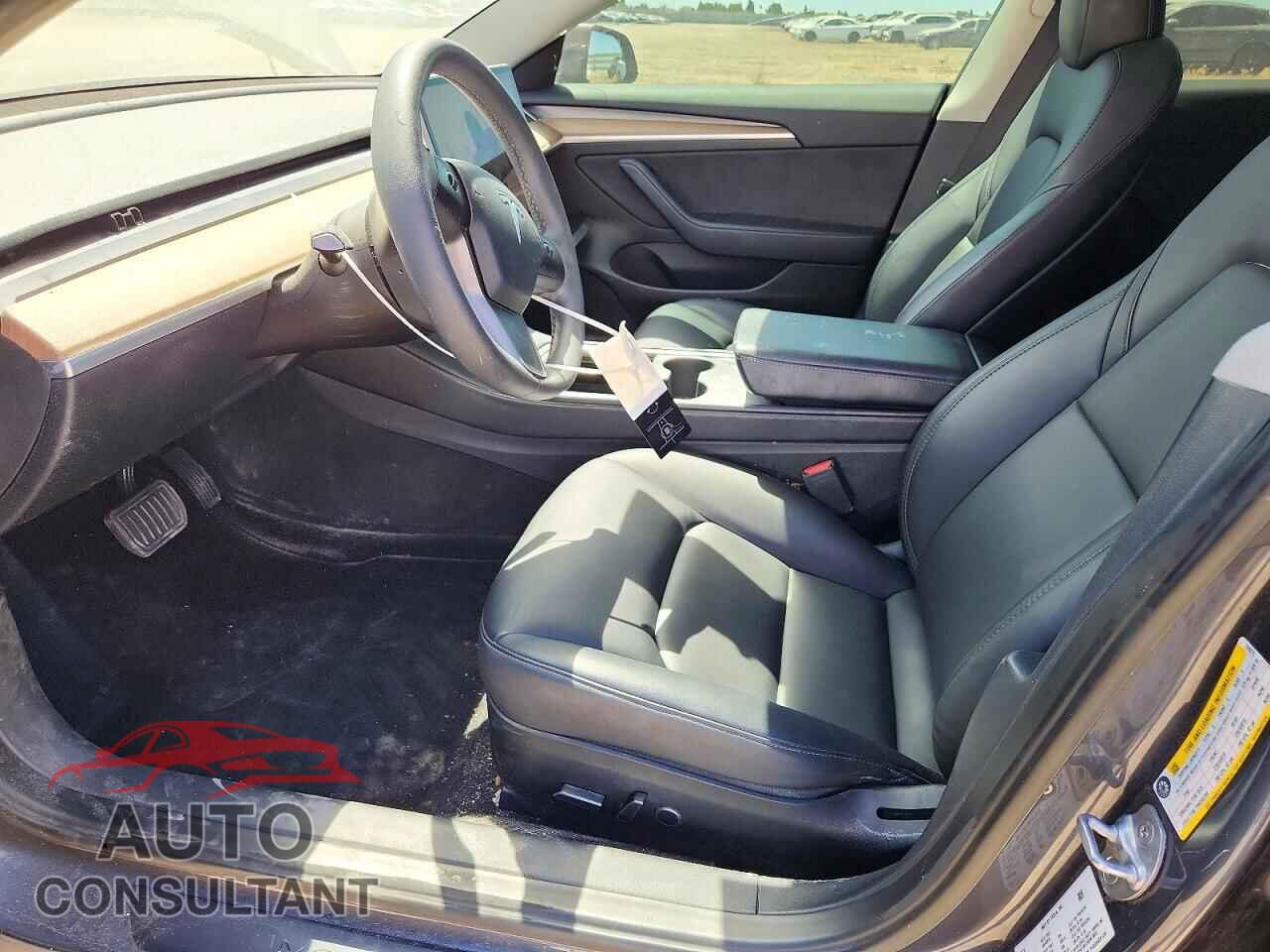 TESLA MODEL 3 2023 - 5YJ3E1EA5PF576975