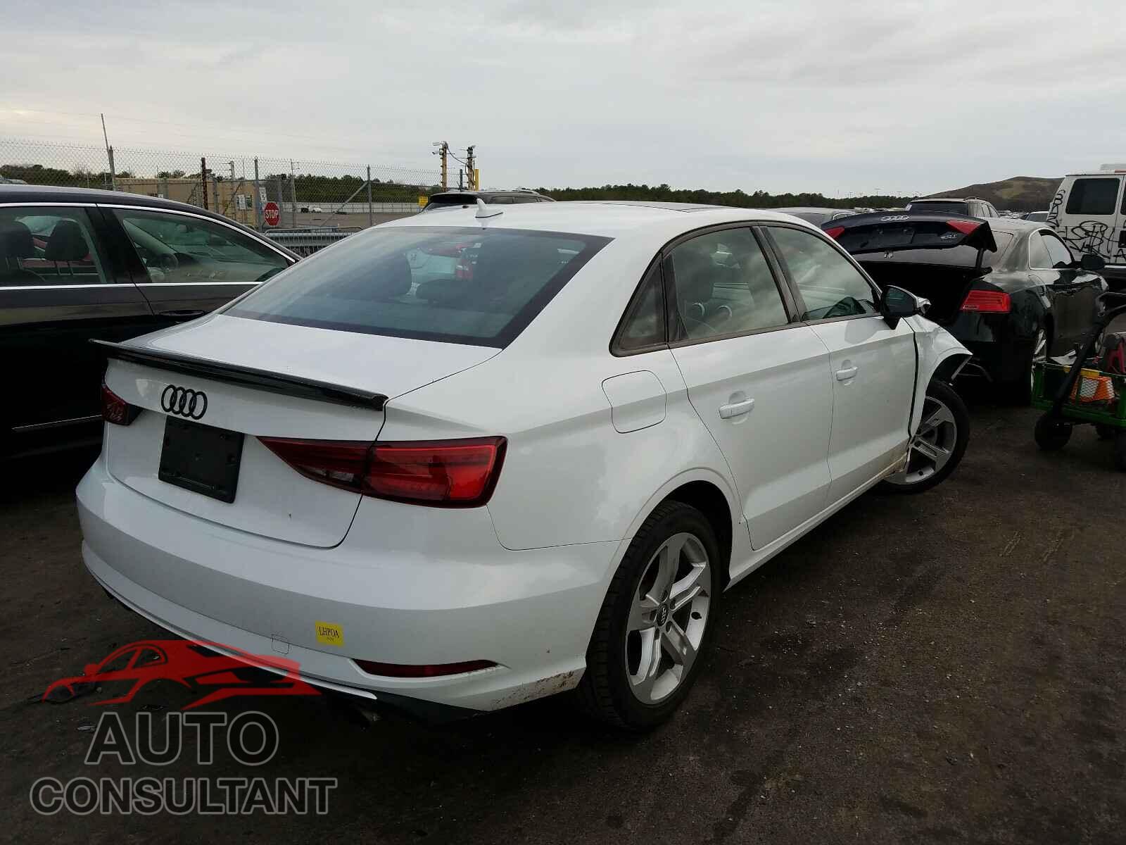 AUDI A3 2017 - WAUB8GFF9H1008462
