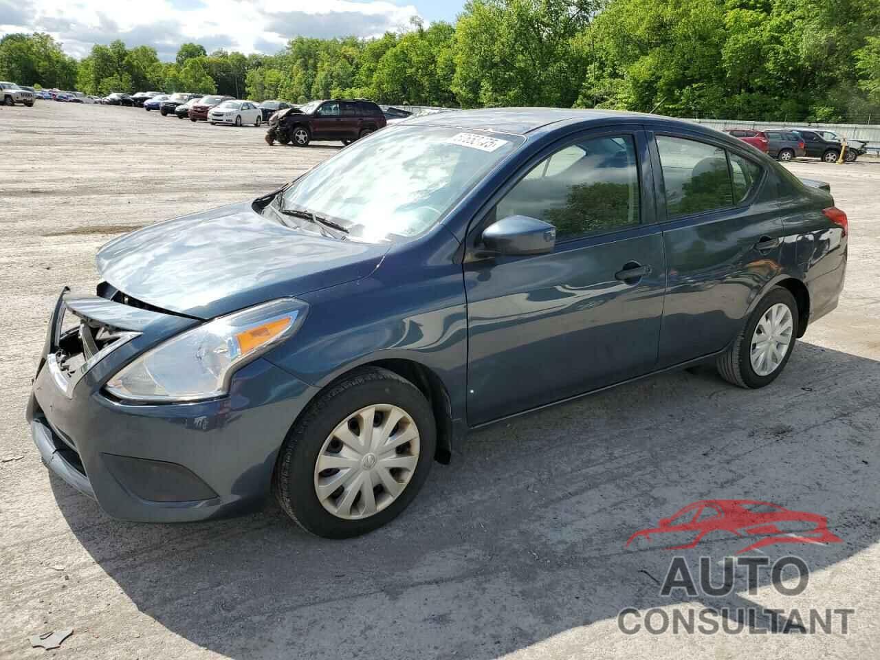 NISSAN VERSA 2017 - 3N1CN7AP3HL870121